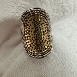 Anna Beck saddle ring
